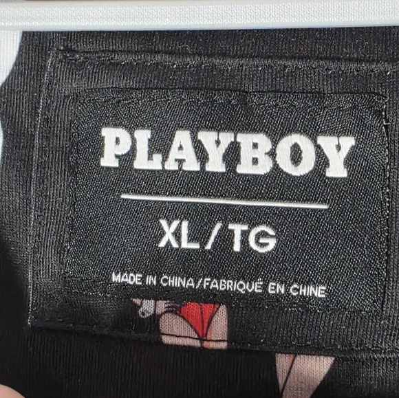 Playboy Black Anime Pinups Bunny Logo Graphic T-Shirt Size XL - Picture 3 of 9